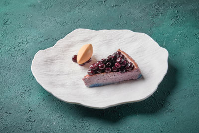 YABAN MERSİNLİ SAN SEBASTIAN / 700 Kcal 