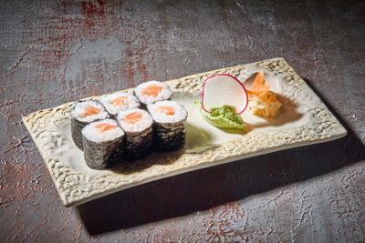 MAKİ SUSHİ KLASİK / 6 İNCE ADET