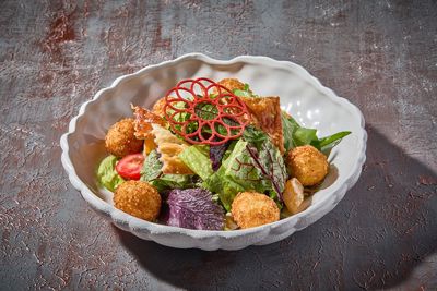 ÇITIR ROKFOR PEYNİRİ SALATA