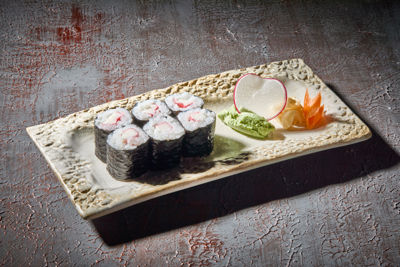 MAKİ SUSHİ KLASİK / 6 İNCE ADET