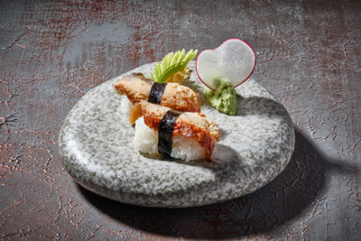 NİGİRİ SUSHİ / 2 PARÇA