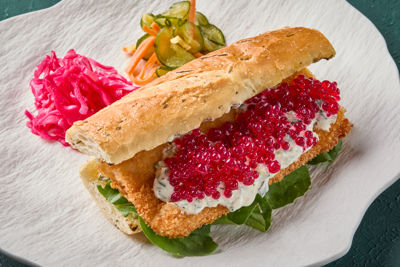 BALIK SANDVİÇ 140 Gr. / 710 Kcal 