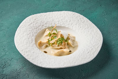ENGİNAR AGNOLOTTI / 710 Kcal