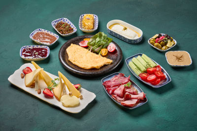 SERPME KAHVALTI ( 3 KİŞİLİK ) /  850 Kcal / Kişi
